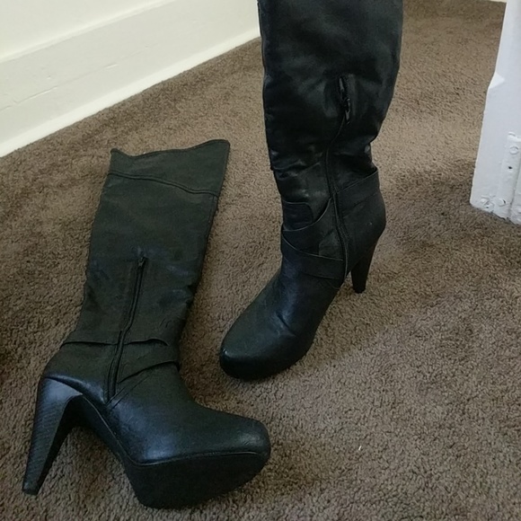 G by Guess tall black boots! 👢👢👢 - Picture 6 of 8